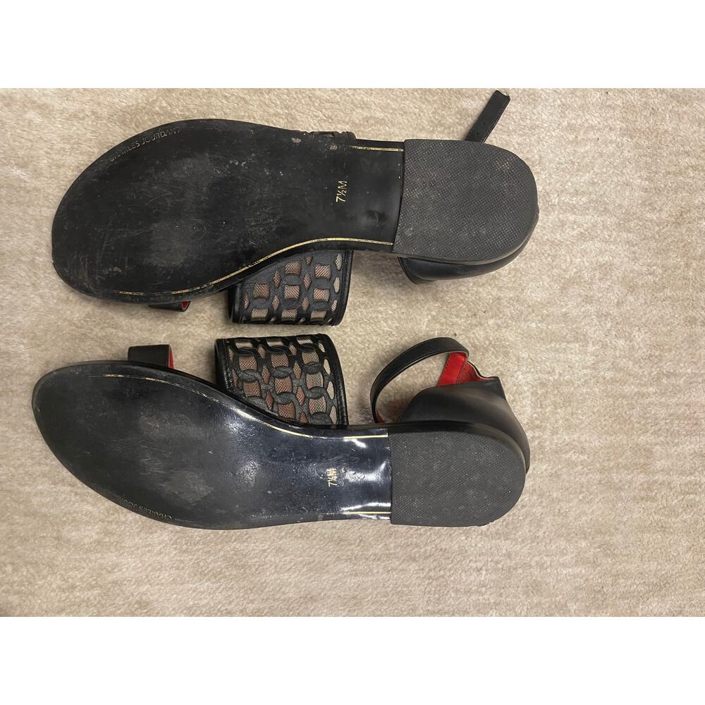 Vintage Charles Jourdan Black Leather and Mesh Sandal Size 7.5 - Picture 2 of 3
